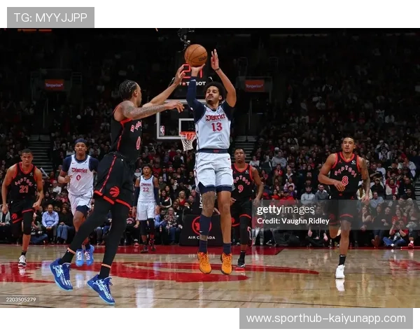 拉贾科维奇0.5秒决策体系显效 猛龙快速攻防转换撕裂奇才防线